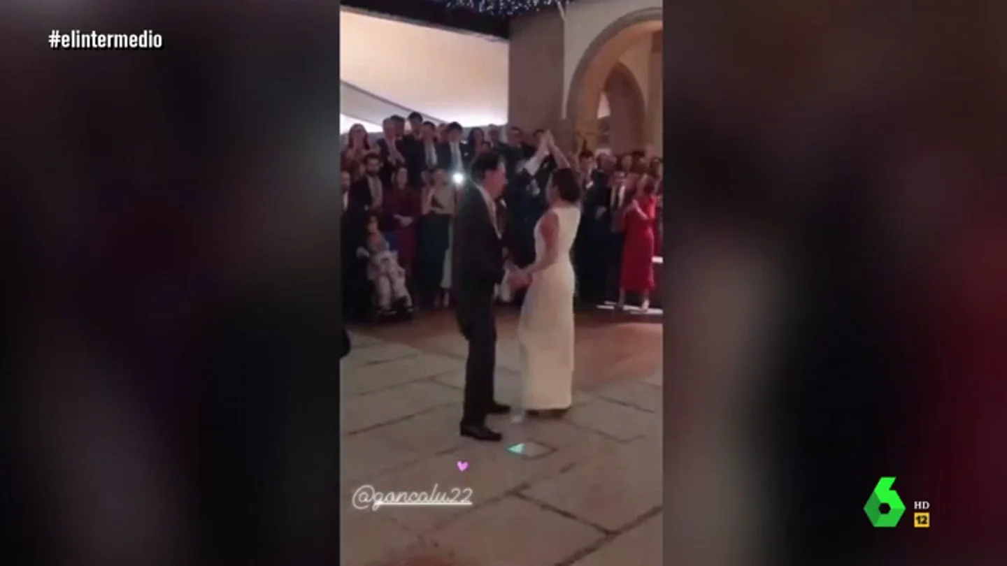 Ignacio González bailando en la boda de su hija Ignacio González bailando en la boda de su hija
