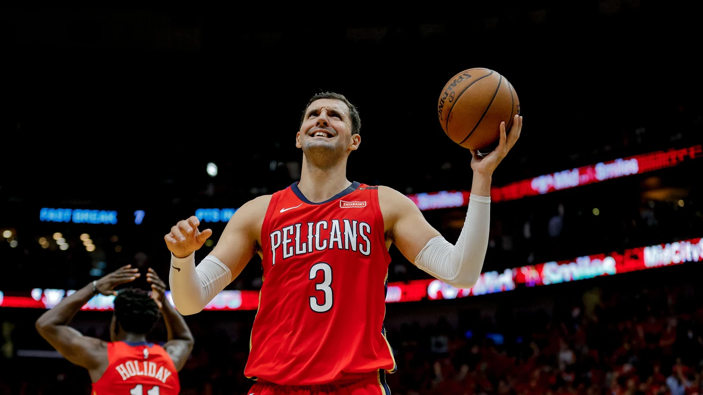 Nikola Mirotic lamenta una acción con los Pelicans Nikola Mirotic lamenta una acción con los Pelicans