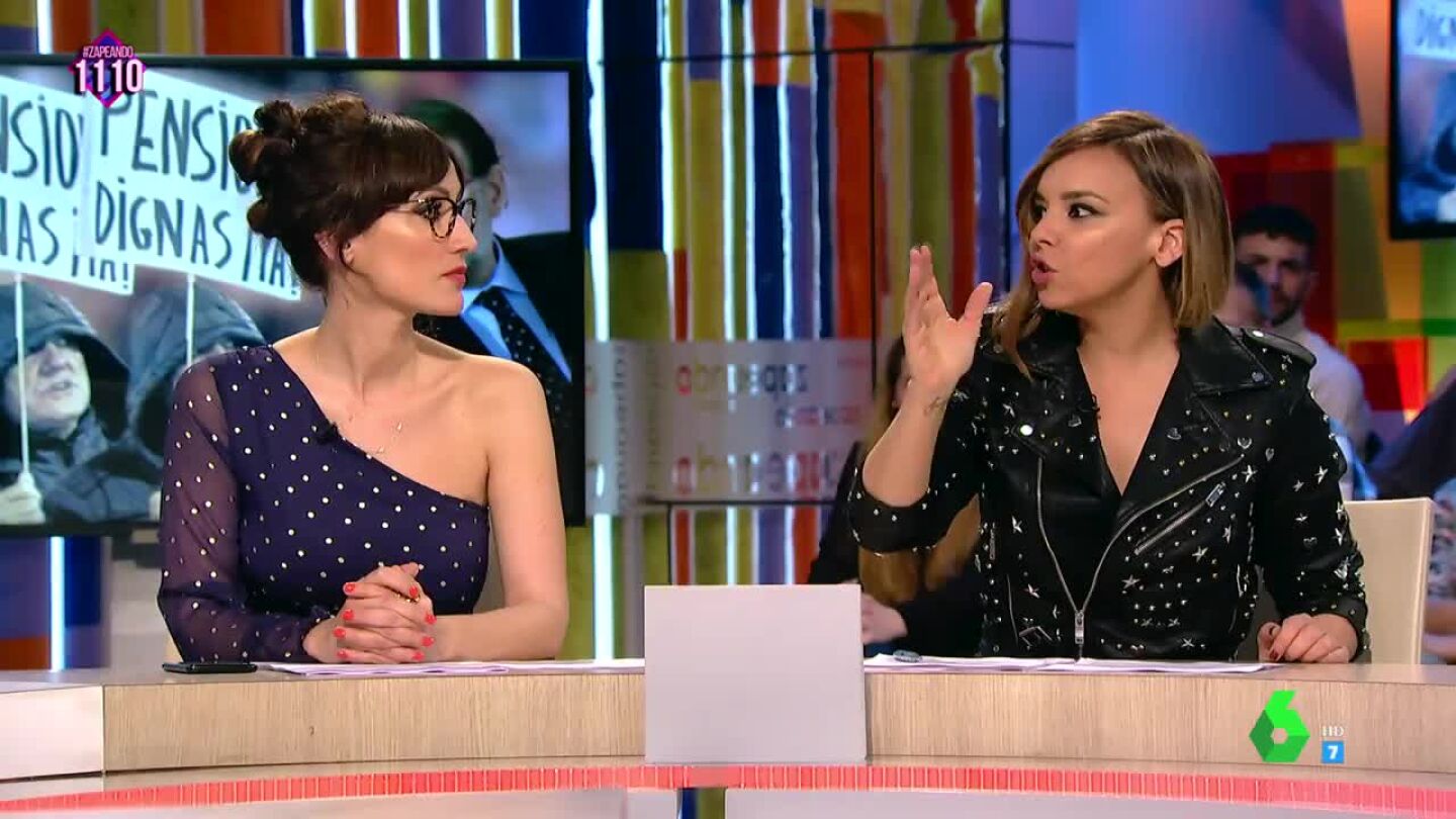 Chenoa se anima a 'contratar' a Anna Simon para su nuevo trabajo