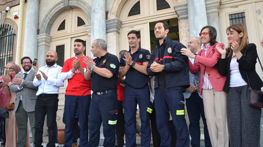 Absueltos los 3 bomberos sevillanos acusados de tráfico de personas en Grecia