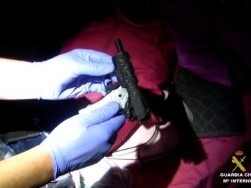 Imagen de una pistola utilizada en los atracos Imagen de una pistola utilizada en los atracos