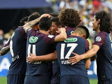 Los jugadores del PSG celebran un gol en la final de Copa Los jugadores del PSG celebran un gol en la final de Copa