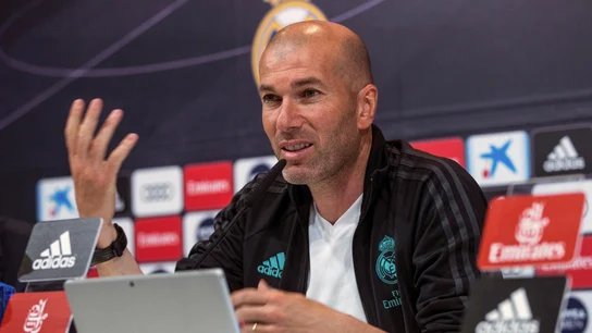 Zidane en rueda de prensa Zidane en rueda de prensa