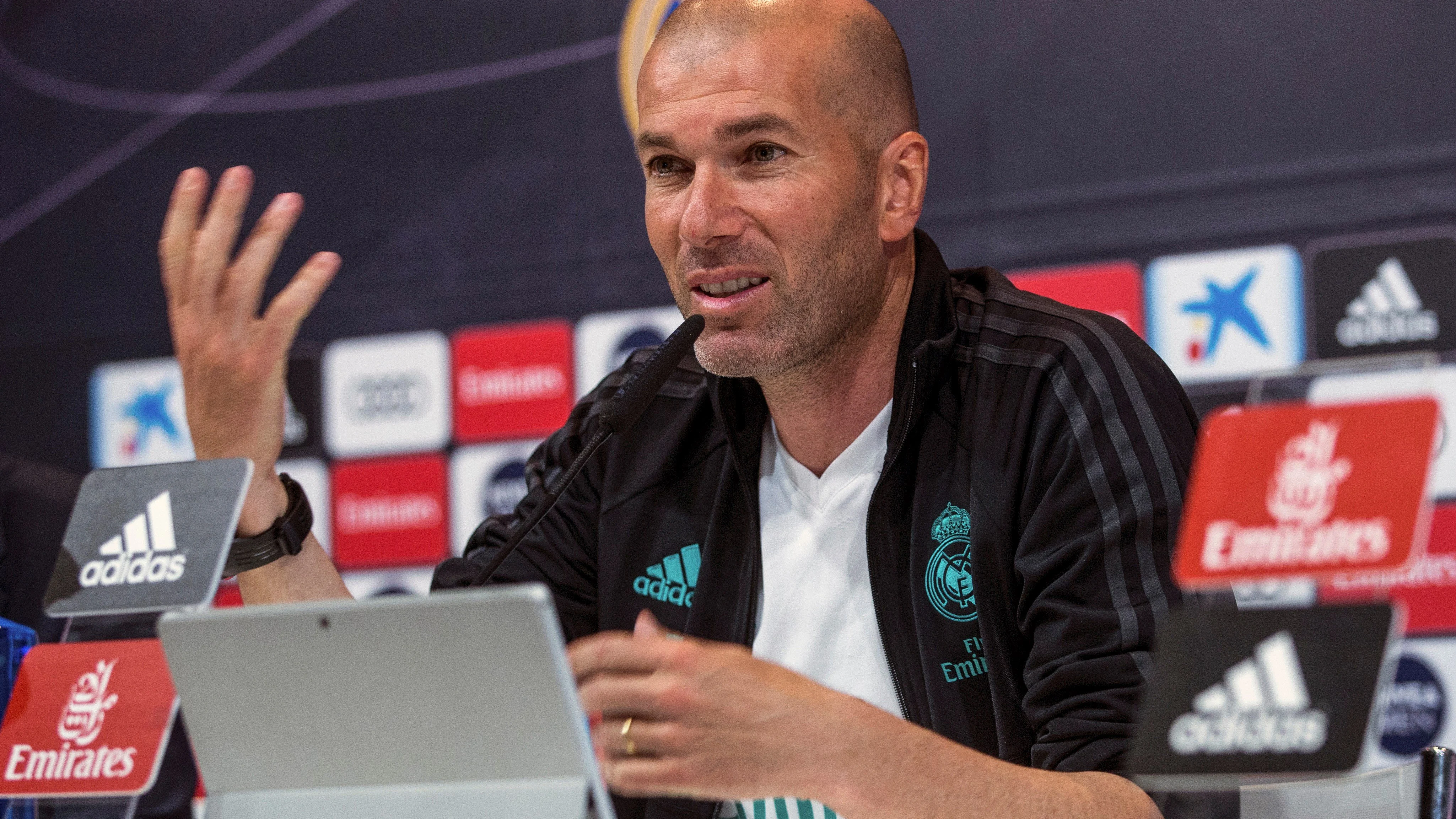 Zidane en rueda de prensa Zidane en rueda de prensa