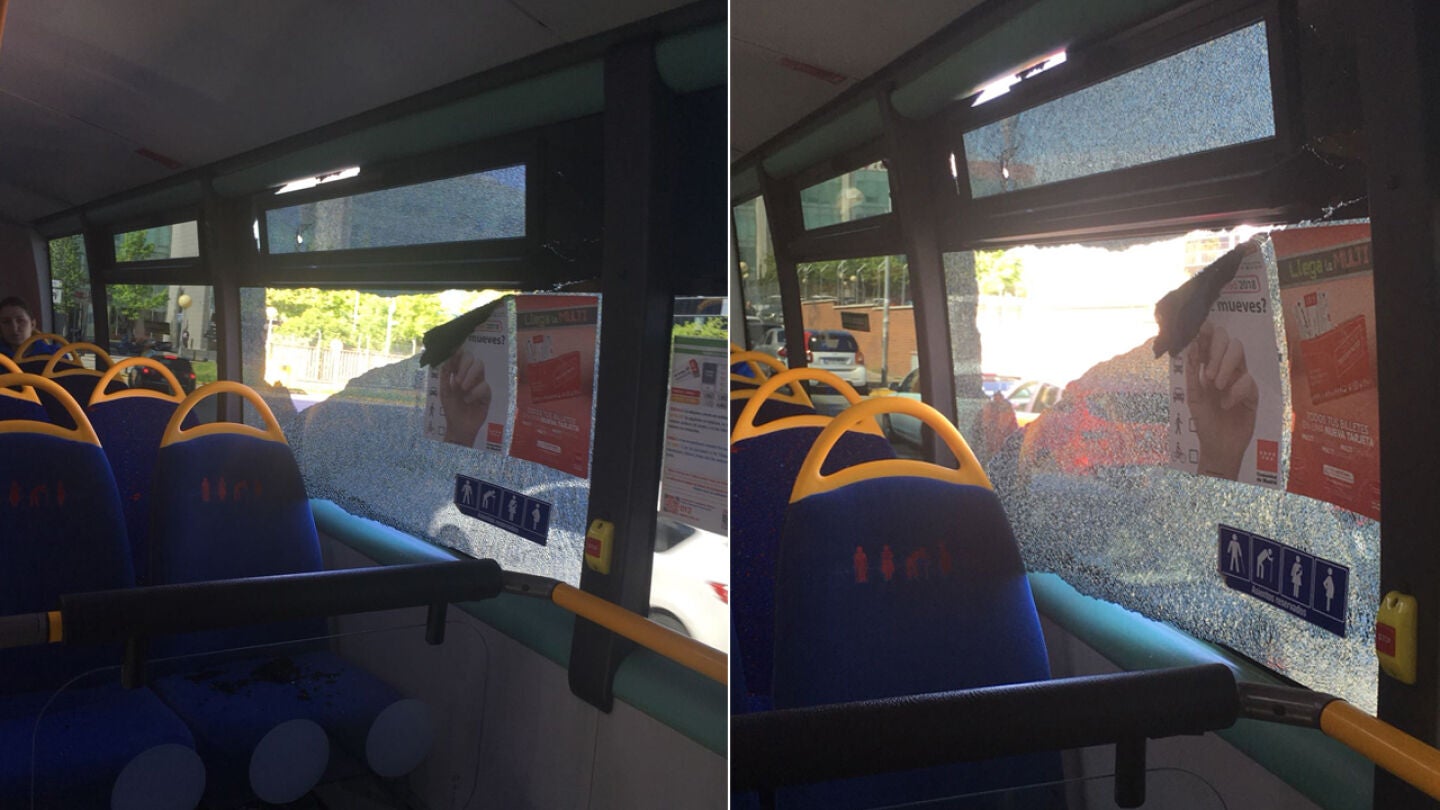 Imagen del autob&uacute;s tiroteado en San Sebasti&aacute;n de los Reyes