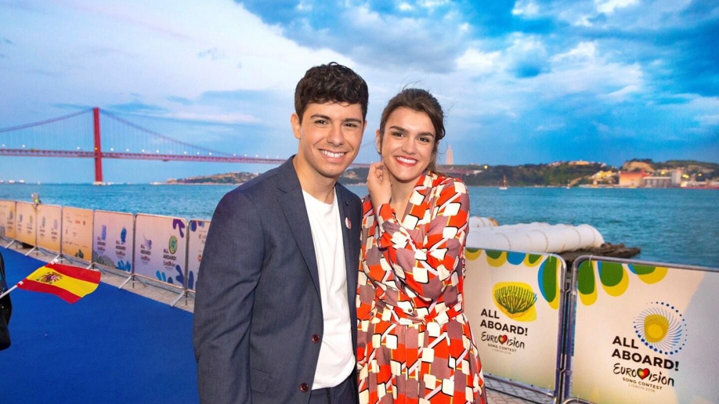 Alfred y Amaia en la "alfombra azul" que dio comienzo a Eurovisi&oacute;n