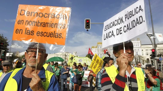 Integrantes de la Marea Verde en una manifestación Integrantes de la Marea Verde en una manifestación