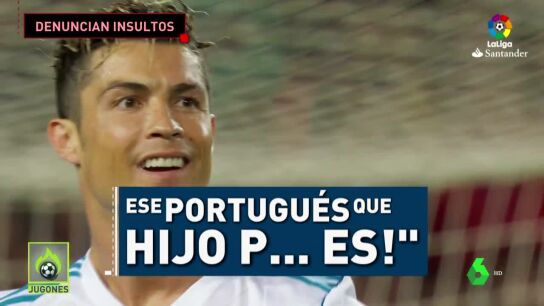 Cristiano Ronaldo recibe los insultos del Camp Nou durante el Cl&aacute;sico