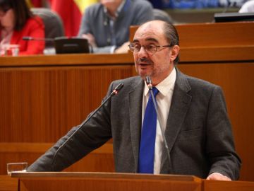 El presidente de Aragón, Javier Lambán, en el pleno El presidente de Aragón, Javier Lambán, en el pleno