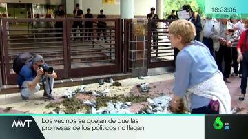 Protestas de los vecinos del Mar Menor frente a la Delegación del Gobierno