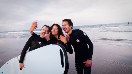 El plan de los Los Hygge con el que Luis Canut muestra su lado m&aacute;s surfero