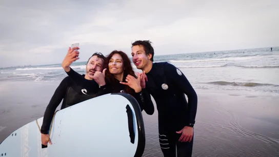 El plan de los Los Hygge con el que Luis Canut muestra su lado más surfero El plan de los Los Hygge con el que Luis Canut muestra su lado más surfero