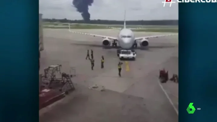 Un testigo del accidente de avión en La Habana: "Cayó casi en la carretera. Había miles de ambulancias y bomberos"