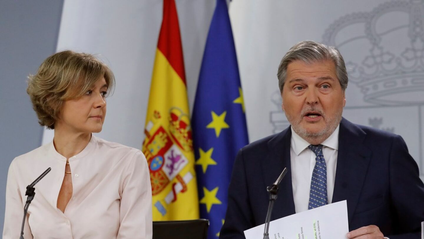 M&eacute;ndez de Vigo e Isabel Tejerina