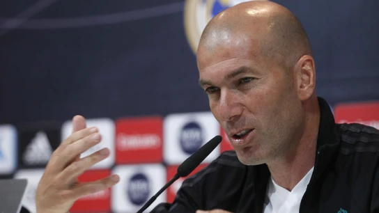 Zinedine Zidane, en rueda de prensa Zinedine Zidane, en rueda de prensa