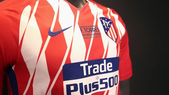 Camiseta de homenaje a Torres Camiseta de homenaje a Torres