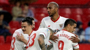 El Sevilla celebra un gol