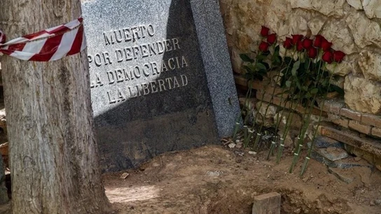 Entregan 22 cuerpos de asesinados por el franquismo a sus familiares en Guadalajara Entregan 22 cuerpos de asesinados por el franquismo a sus familiares en Guadalajara