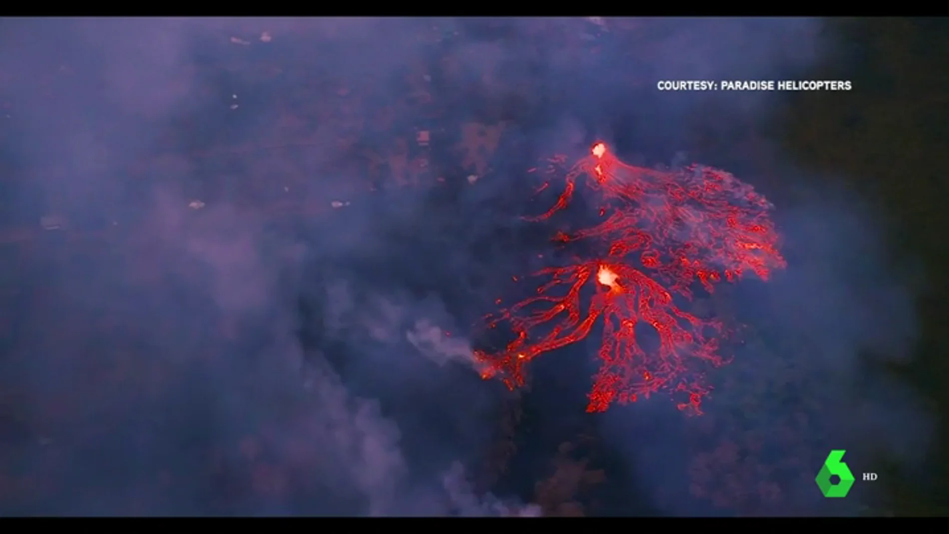 Continúa el riesgo en Hawái por la lava que brota de una veintena de fisuras del volcán Kilauea