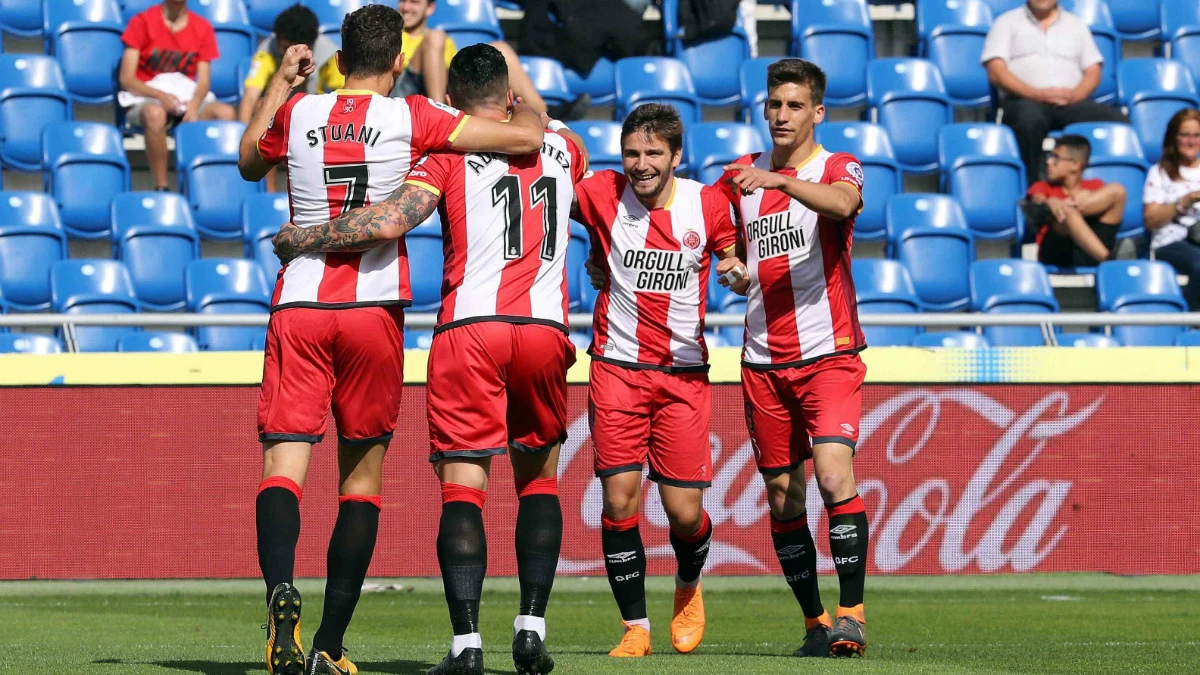 El Girona celebra un gol