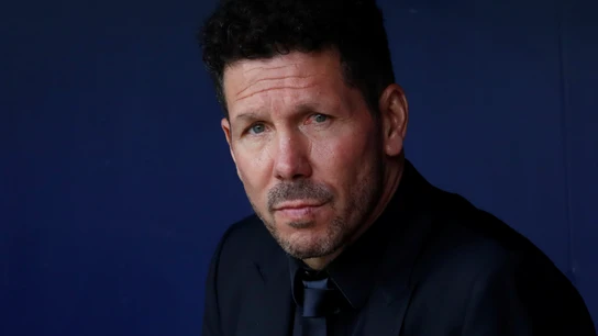 Simeone en el banquillo del Atlético Simeone en el banquillo del Atlético