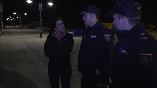 Los primeros agentes que atendieron al menor atropellado por una lancha en Algeciras Los primeros agentes que atendieron al menor atropellado por una lancha en Algeciras