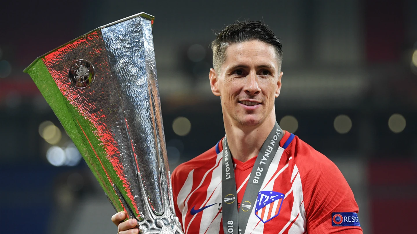 Fernando Torres, con la Europa League Fernando Torres, con la Europa League