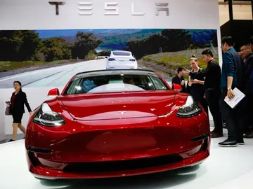 Tesla Model 3 Tesla Model 3