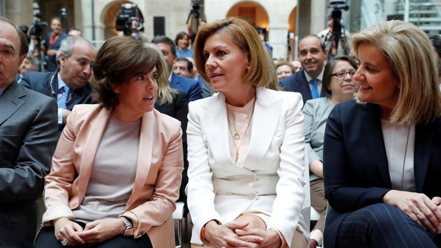 S&aacute;enz de Santamar&iacute;a, Cospedal y B&aacute;&ntilde;ez