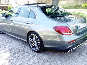 Mercedes Benz E 220d Mercedes Benz E 220d