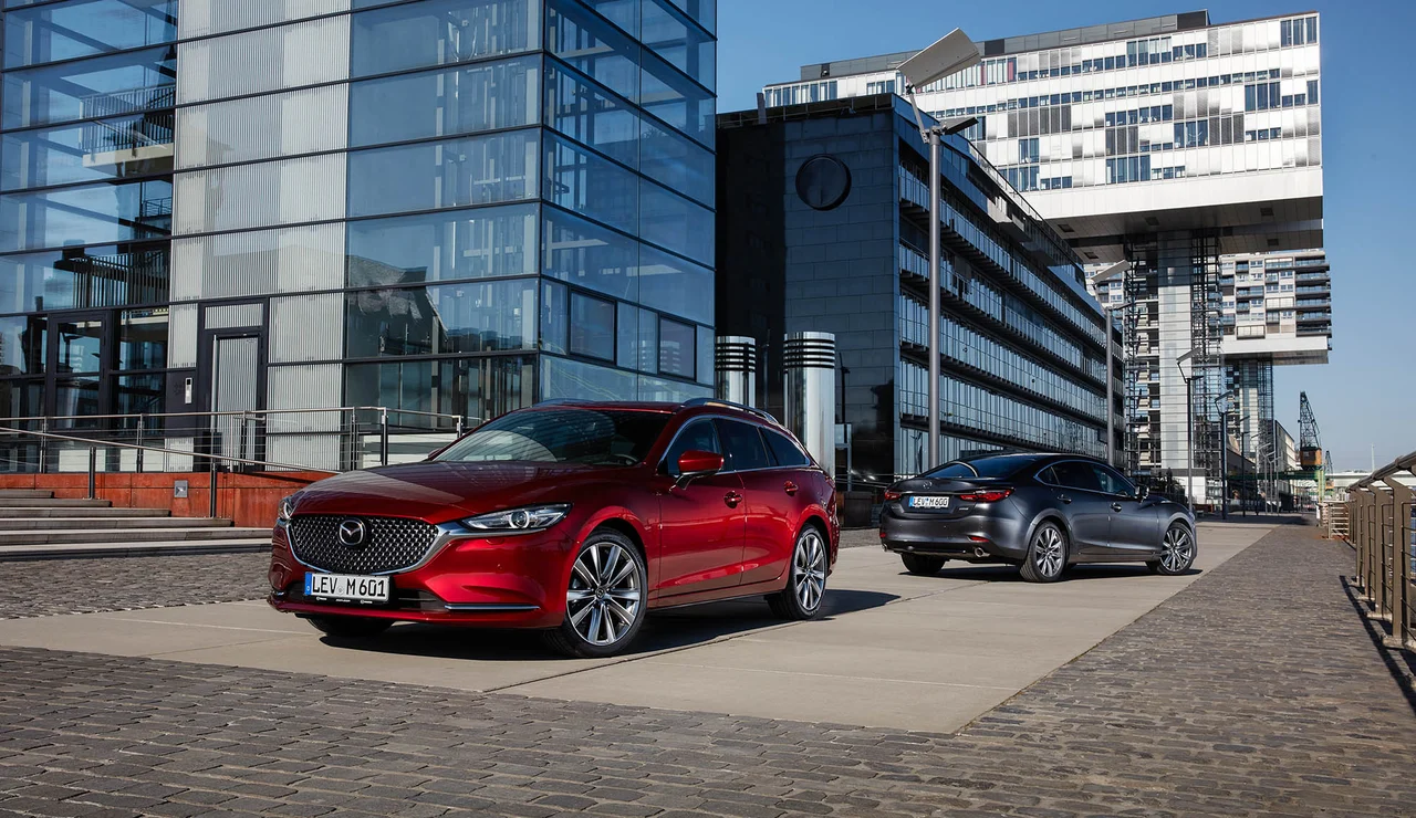 Nuevo Mazda6 Signature