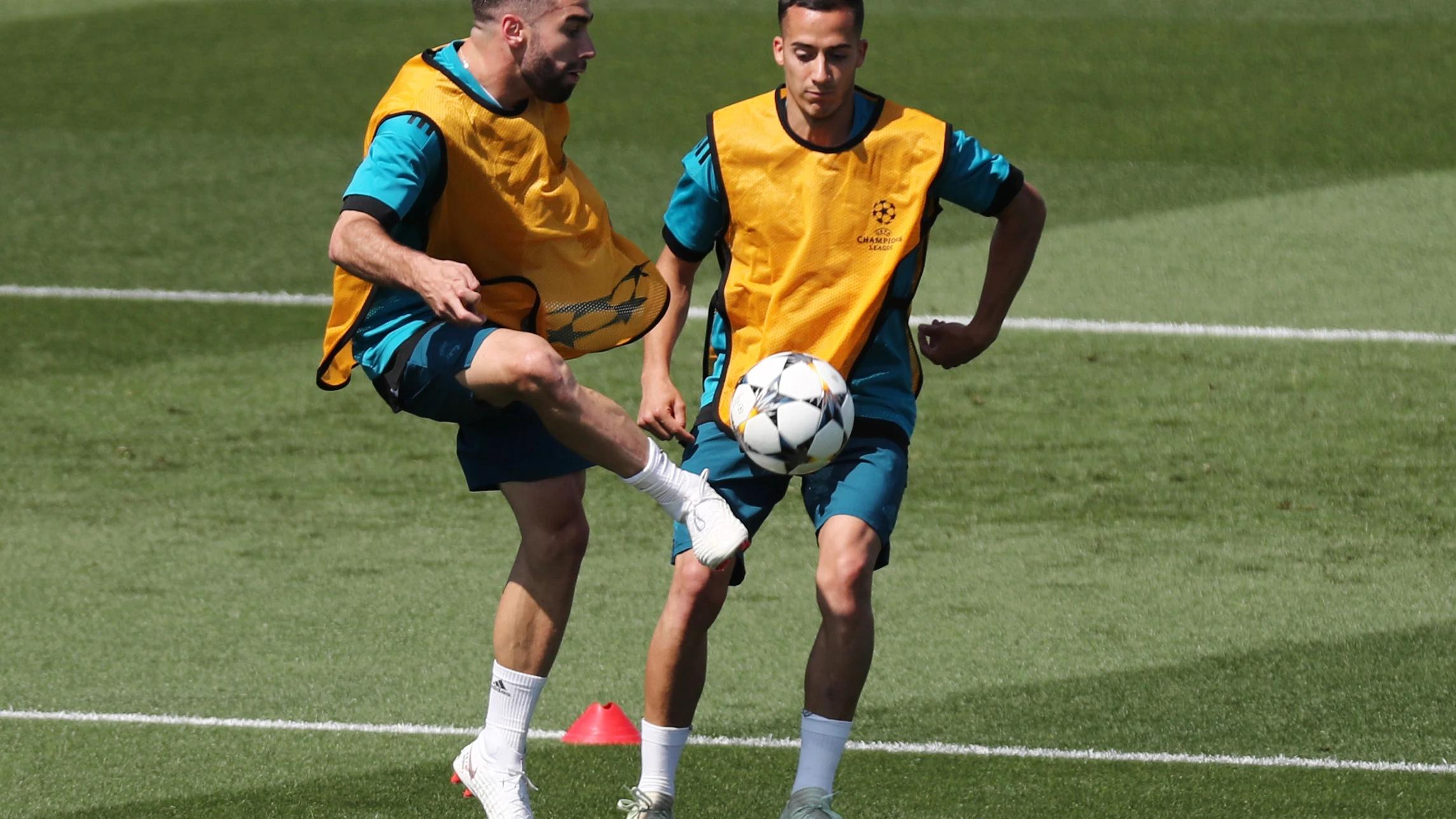 Dani Carvajal junto a Lucas Vázquez en Valdebebas