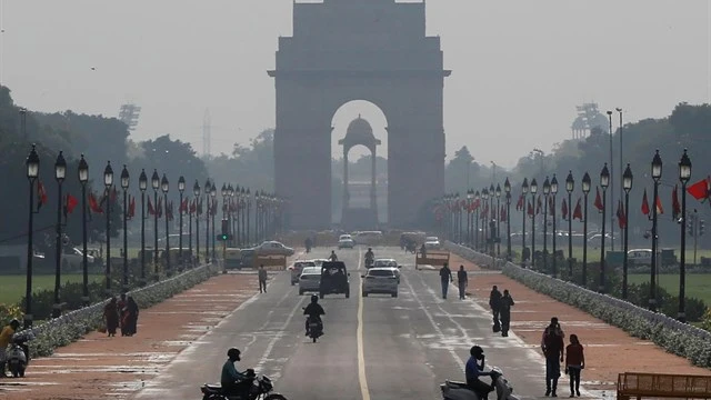 Los bares en la capital de India, Nueva Delhi, solo podrán poner música en directo