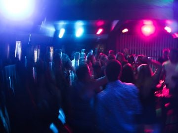 Imagen de archivo de una discoteca. Imagen de archivo de una discoteca.