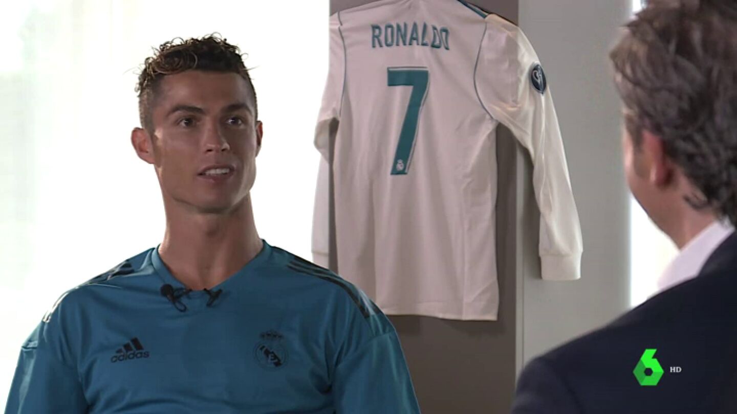 Josep Pedrerol entrevista a Cristiano Ronaldo: "&iquest;Neymar? Se habla de que vienen 50 y al final no viene nadie"