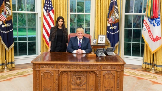 Reunión entre Donald Trump y Kim Kardashian Reunión entre Donald Trump y Kim Kardashian