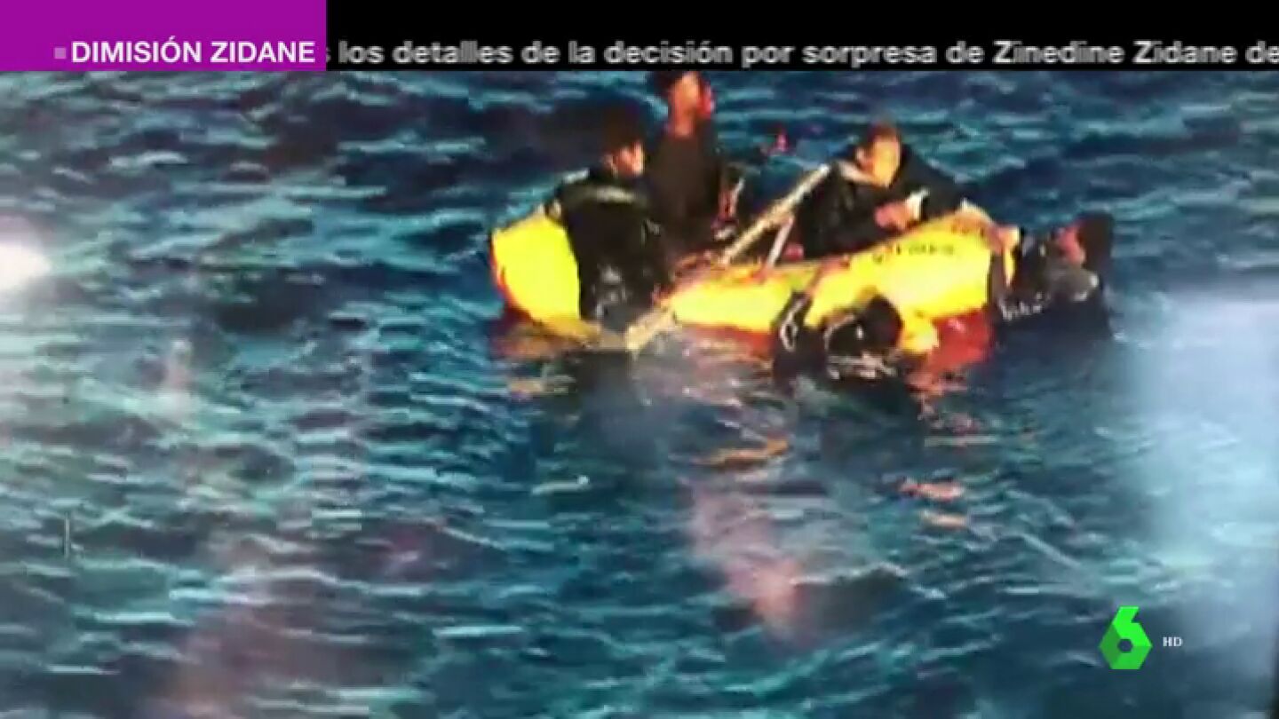 Salvamento Mar&iacute;timo rescata a 93 personas a bordo de siete pateras en el Estrecho de Gibraltar