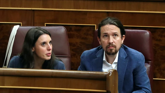El líder de Unidos Podemos, Pablo Iglesias, y la portavoz Irene Montero El líder de Unidos Podemos, Pablo Iglesias, y la portavoz Irene Montero