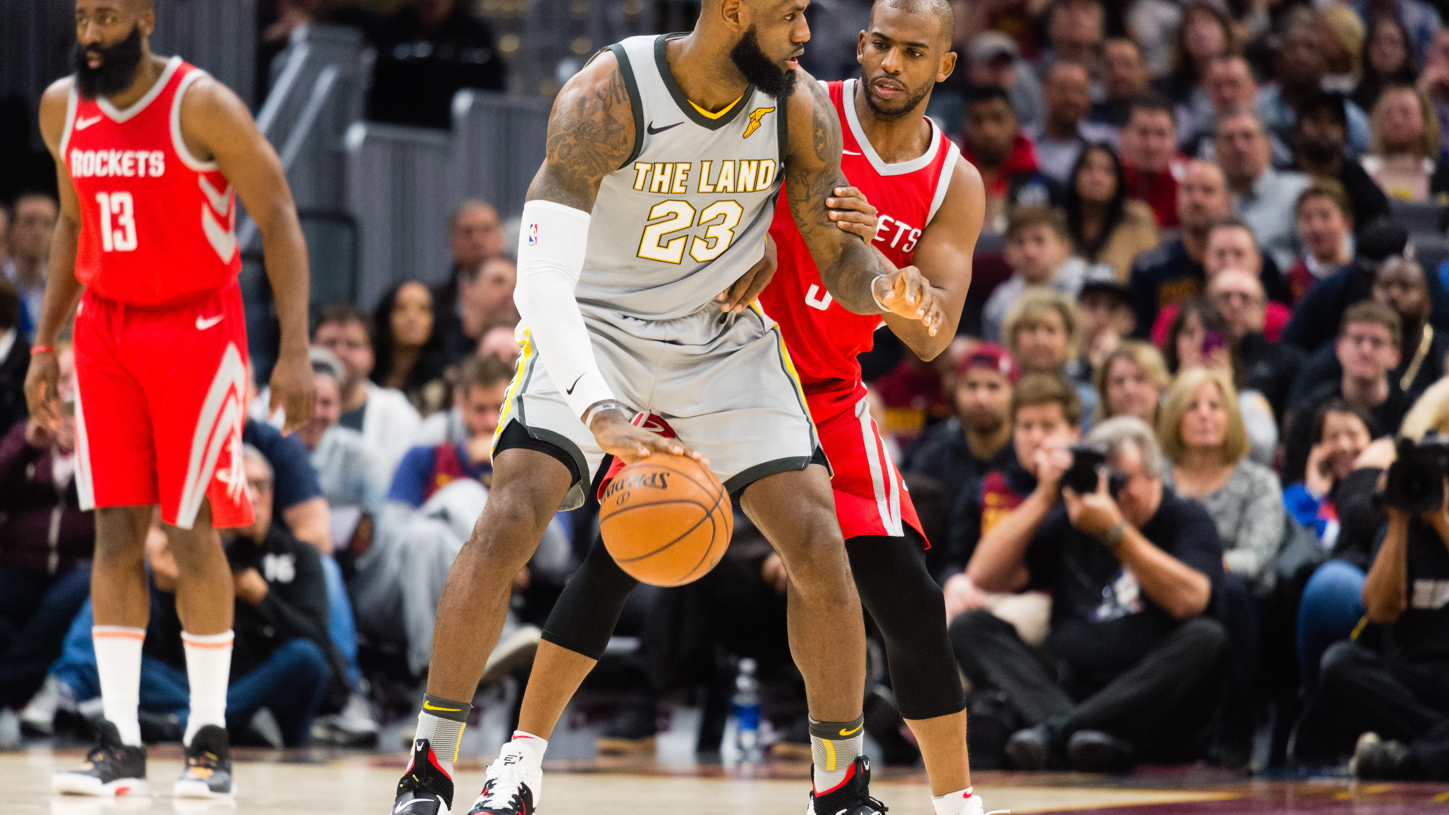 LeBron James postea a Chris Paul