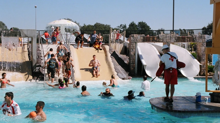 Parque acuático Golfland SunSplash, en el norte de California 