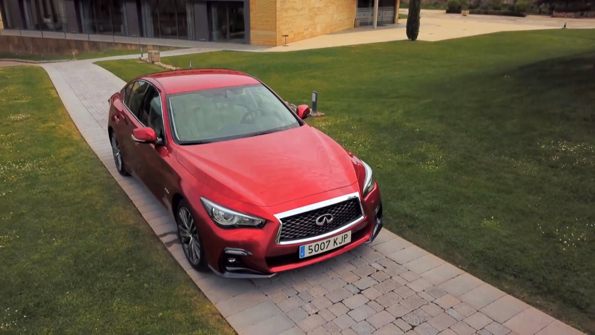 Infiniti Q50S