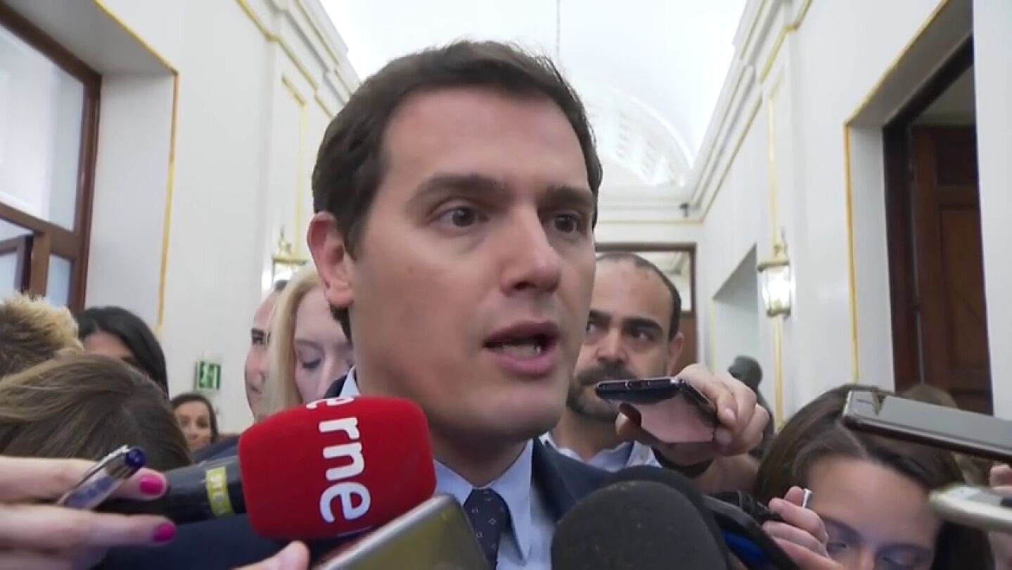 Albert Rivera: "No hay derecho a que el bipartidismo no se ponga de acuerdo"