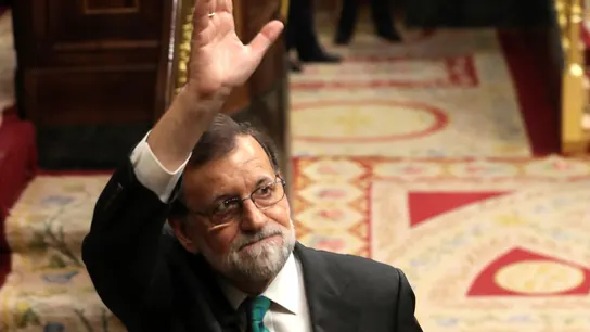 Rajoy al salir del debate de la moción de censura Rajoy al salir del debate de la moción de censura