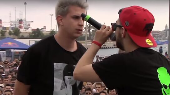 Batalla de gallos entre Zasko y Fj