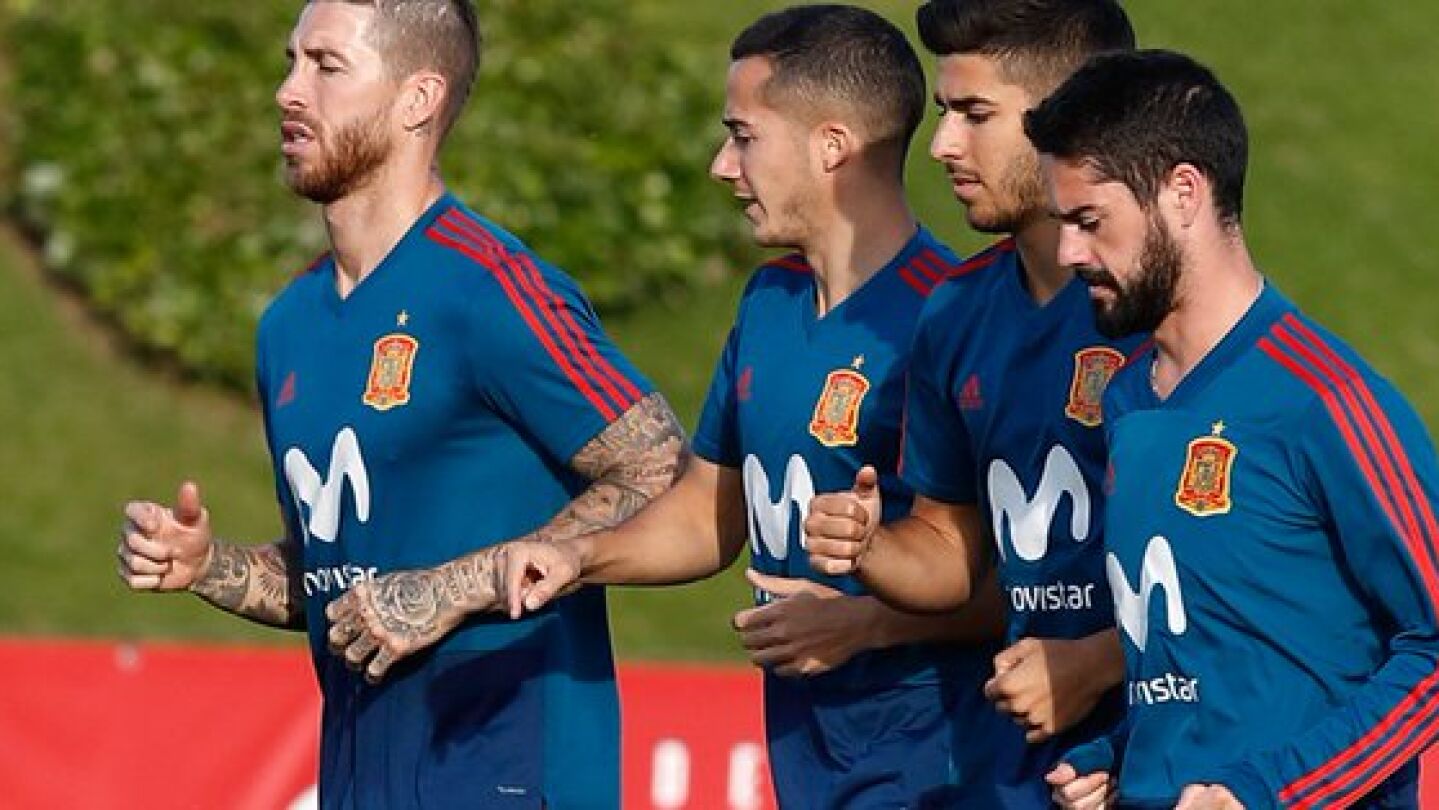 Los jugadores del Real Madrid, con la Selecci&oacute;n
