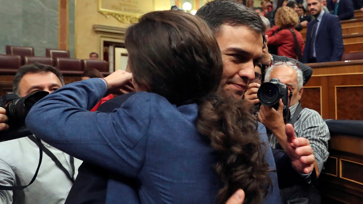 Pedro Sánchez y Pablo Iglesias en el Congreso