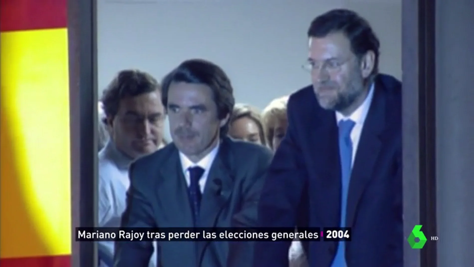 <p>Dos fracasos electorales, un escrache de los suyos, corrupción… así ha gastado sus siete vidas el felino Rajoy</p>