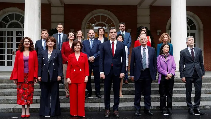 Foto de familia del Gobierno de Pedro Sánchez