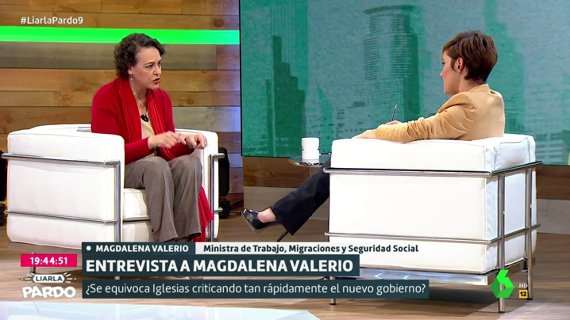 Magdalena Valerio con Cristina Pardo