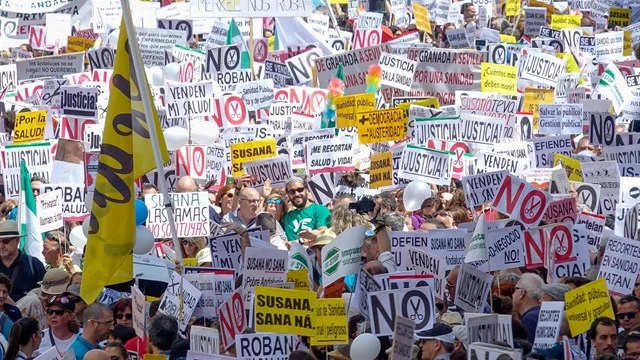 Imagen de la manifestación en Sevilla